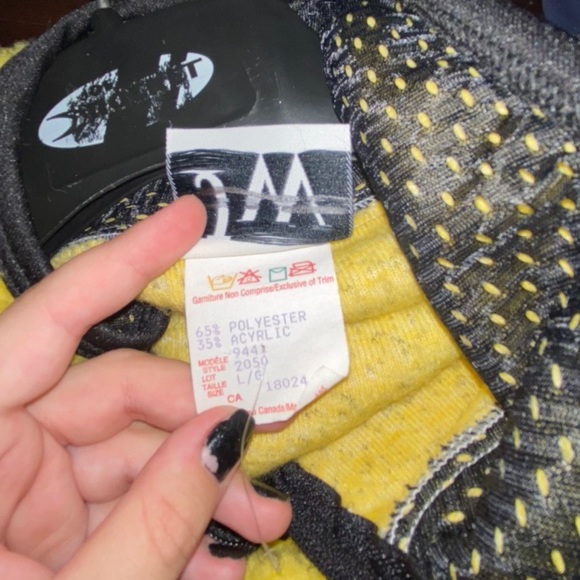 YELLOW TOMMY HILFIGER VEST!!!! - Picture 2 of 2